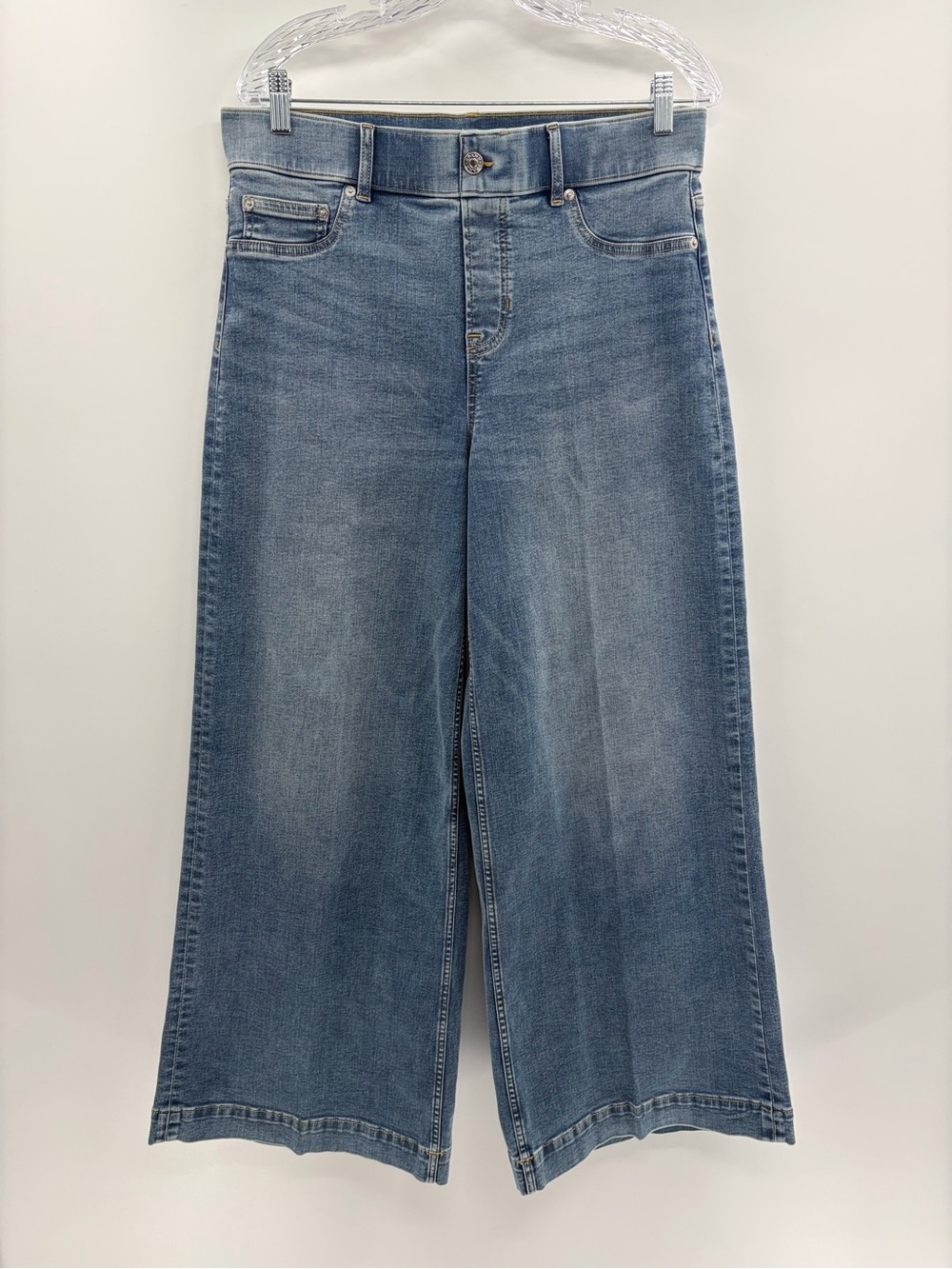 SPANX pull on Cropped Wide Leg Jeans Light Wash Denim High Rise Size L Petite